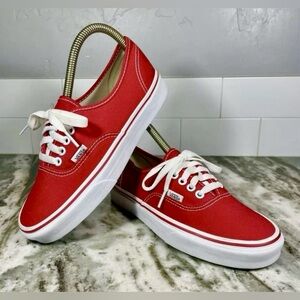 VANS NEW! Skate Sk8 UNISEX Shoes Men’s 6.5 Women’s 8 Red Canvas Lace Up Classic